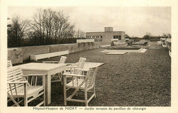 Niort * Hôpital Hospice * Jardin Terrasse Du Pavillon De Chirurgie - Niort