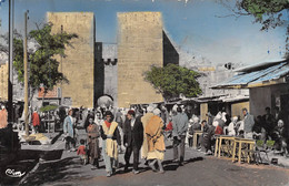 Algérie - TEBESSA - Place Du Marché Et Porte Solomon - Tébessa