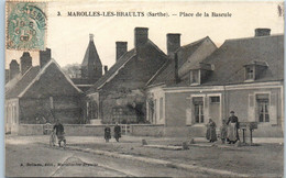 72 MAROLLES Les Braults - Place De La Bascule   - Animée     * - Marolles-les-Braults