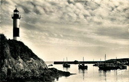 Clohars Carnoët * Doélan * Le Phare Et La Jetée * Lighthouse - Clohars-Carnoët