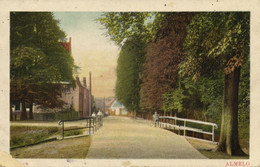 Nederland, ALMELO, Straat Scene Met Brug (1910s) Ansichtkaart - Almelo