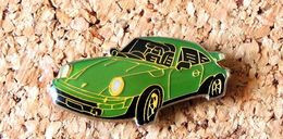 Pin's PORSCHE 911 Verte - Verni époxy - Fabricant Inconnu - Porsche