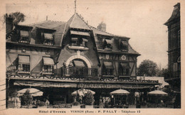 Vernon (Eure) Hôtel D'Evreux En 1935 (P. Failly) Terrasse - Edition G. André - Hotels & Restaurants