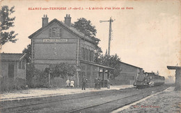Blangy Sur Ternoise - L'arrivée D'un Train En Gare - Sonstige Gemeinden