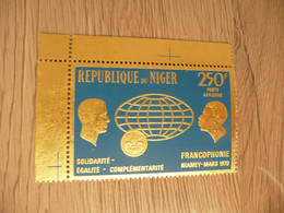 Niger Timbre Or Gold  Francophonie  1970 - Niger (1960-...)