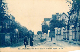 Houilles * La Rue Du Maréchal Joffre - Houilles