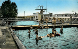 Châteaubriant * Vue Sur La Piscine - Châteaubriant