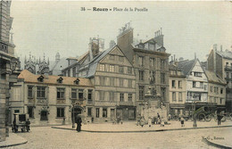 Rouen * La Place De La Pucelle * Café Léonard * Cpa Toilée Colorisée - Rouen