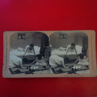 PHOTO STEREO LOOKING FOR A MAN - Stereoscopic