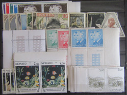 Monaco - Lot De Timbres Neufs** Entre 1958 Et 1992 Dont Paire, Blocs, Poste Aérienne, Taxe, Préoblitérés - Collections, Lots & Séries