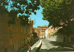 13. CPSM. EGUILLES - Près Aix En Provence - Centre Ville - Rue Principale - Commerces - - Trets