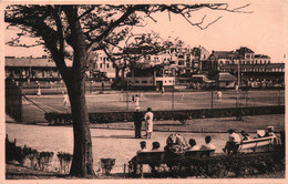 Blankenberghe - Les Courts De Tennis (De Tennispleinen) - Edition Ern. Thill - Carte Nels De 1951 - Blankenberge