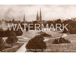 COVENTRY THE THREE SPIRES OLD RP POSTCARD WARWICKSHIRE MIDLANDS - Coventry