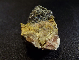 Peretaite And Others On Matrix ( 1.2 X 1 X 1 Cm ) Pereta Mine (TL )- Pereta - Scansano - Grossetto -  Tuscany - Italy - Minerals