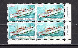 PAPOUASIE ET Nlle GUINEE  N° 297 BLOC DE QUATRE TIMBRES   NEUF SANS CHARNIERE  COTE 2.60€    BATEAUX   VOIR DESCRIPTION - Papua New Guinea