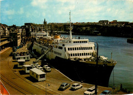 Dieppe * Le Port Et Le Quai Henri IV * Le Ferri Boat VALENCAY Valençay * Bateau - Dieppe