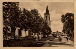 44 - MESQUER - Mairie Et église - Mesquer Quimiac