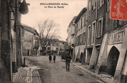 26 / BUIS LES BARONNIES / LA PLACE DU MARCHE / PLAN RARE - Buis-les-Baronnies