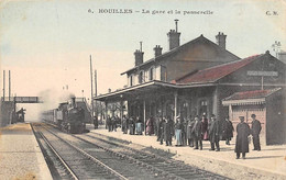 Houilles         78          Intérieur De La Gare Et La Passerelle          (voir Scan) - Houilles