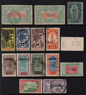 COLONIES FRANCAISES / PETIT ENSEMBLE DE TIMBRES OBLITERES / COTE 40.00 EUROS (ref 3521a) - Colecciones