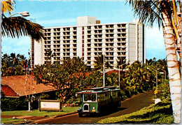 Hawaii Maui Royal Lahaina Hotel Kaanapall Resort Jitney Passing In Front Of Lahaina Kai Wing - Maui