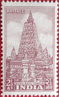 116.INDIA 1951 (2 1/2 ANNAS)  ARCHAEOLOGICAL SERIES STAMP MAHABODHI TEMPLE (BODH GAYA) . MNH - Nuevos