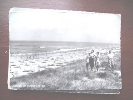 Nederland Holland Pays Bas Katwijk Aan Zee Met Mensen In De Duinen - Katwijk (aan Zee)