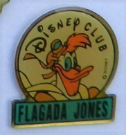 BD264 Pin's DISNEY CLUB FLAGADA JONES Achat Immédiat Immédiat - Disney