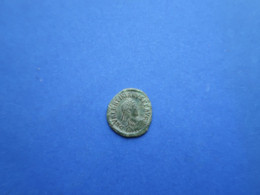 VALENTINIANUS II  (375 - 392) AD  -  AE4  -  1,24 Gr.   -   SUPER! - La Caduta Dell'Impero Romano (363 / 476)