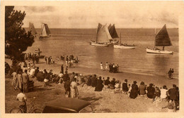 Ile D'oléron * St Trojan * Vue Sur Les Régates * Bateaux - Ile D'Oléron