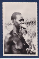 CPSM PAULEAU Nu Féminin Nude Femme Nue Ethnic Non Circulé TCHAD Femme à Plateau - Chad