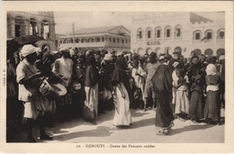 CPA AK Danse Des Femmes Voilees - Folklore DJIBOUTI (1084431) - Djibouti