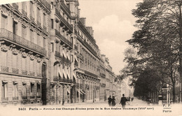 Paris * 8ème * Avenue Des Champs élysées * Prise De La Rue Arsène Houssaye - District 08