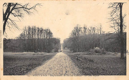 Marly Le Roi           78        Emplacement De L'ancien Château. La Côte Royale     (voir Scan) - Marly Le Roi