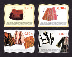 NATIONS-UNIES / KOSOVO- 2004  - Yvert N° 22/25 - NEUFS** LUXE/MNH - Série Complète 4 Valeurs, Costumes Traditionnels - Ungebraucht