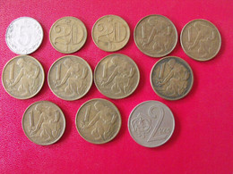 Lot De 12 Pièces De Tchécoslovaquie. 5, 20 H. 1, 2 Kcs. 1953/1992 - Checoslovaquia