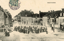 PLUVIGNER - Danse Bretonne En Centre Ville - Pluvigner