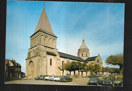 Cpm 2322230 Benevent L'abbaye L'église  , Renault 4 L, Simca, 2 Cv Citroen ,renault Dauphine - Benevent L'Abbaye