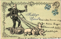 T2/T3 1902 Boldog Újévet! / New Year Greeting With Chimney Sweeper Rides A Pig-drawn Sled. Art Nouveau, Emb. Litho (EK) - Non Classificati