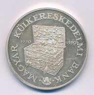 Lebó Ferenc (1960-) 1990. "Magyar Külkereskedelmi Bank 1950-1990 / Hungarian Trade Foreign Bank" Jelzett Ag Emlékérem (3 - Zonder Classificatie