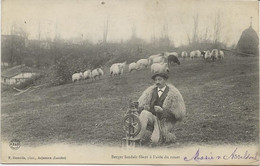 CARTE LANDES - BERGER LANDAIS FILANT A L'AIDE DU ROUET - ANNEE 1914 - Other & Unclassified
