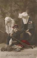 Croix Rouge Guerre 1914 Soldat Blessé 3 Fois  Infirmière Et Bonne Soeur Nurse Nun Red Cross WWI Bayonnette Texte - Croix-Rouge