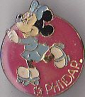 PIN'S THEME : DISNEY MINNIE EN  PATINS A ROULETTES   PUB PHILDAR - Disney