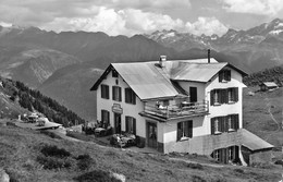 BETTMERALP → Hotel Bettmerhorn Mit Touristen Auf Der Terrasse Anno 1956 - Bettmeralp
