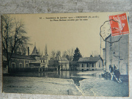 CROSNES                INONDATION DE JANVIER 1910       LA PLACE BOILEAU  ENVAHIE PAR LES EAUX - Crosnes (Crosne)