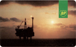 OIL-RIG : R04G BP IPL  50 Red Units USED - [ 2] Oil Drilling Rig