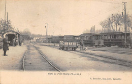 Port-Marly       78         Intérieur De La Gare    - Train -          (voir Scan) - Autres & Non Classés