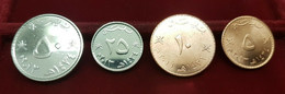 Omán Set 4 Monedas 5 10 25 50  Baisa 1984-2013 SC UNC - Oman