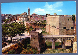 °°° Cartolina - Barletta Scorcio Del Castello Svevo E Panorama Della Città Vecchia Nuova (l) °°° - Barletta