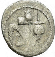 GIULIO CESARE CAESAR DENARIO CON ELEFANTE E STRUMENTI SACRIFICALI - Republic (280 BC To 27 BC)